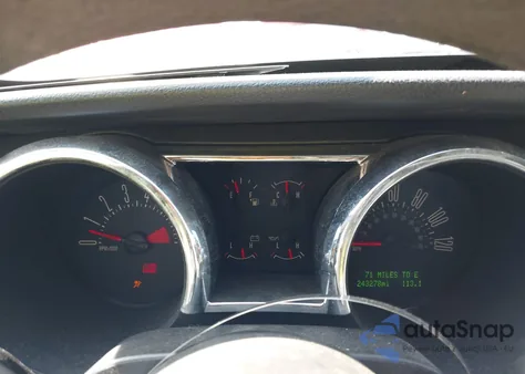 2005 Ford Mustang V6 Deluxe/V6 Premium из США, поврежденный, VIN 1ZVFT80NX55119984